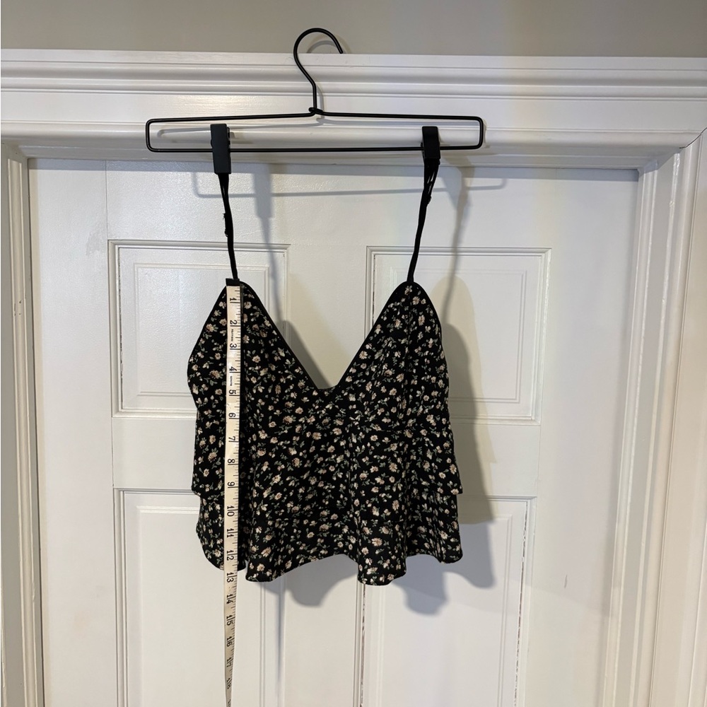 Juniors size M Chic Black Floral Camisole Top - Picture 3 of 7